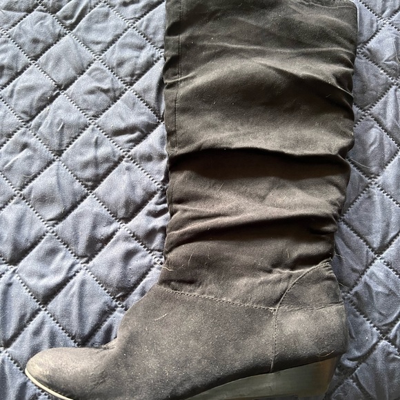 Faux suede wedge boot, slight lift - Picture 1 of 4